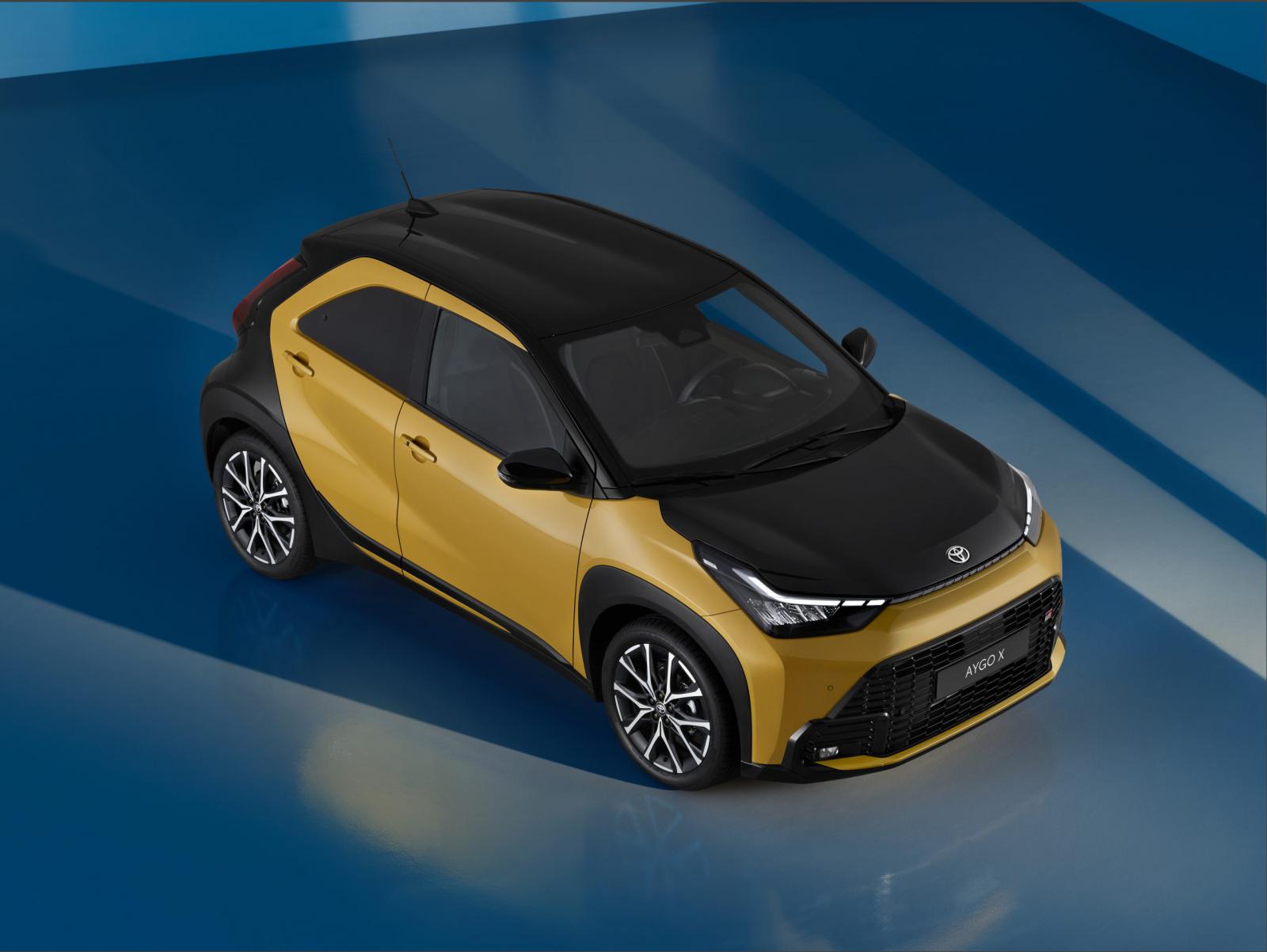 Το Toyota Aygo X ανανεώθηκε και έγινε υβριδικό!